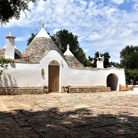 Trulli Pietre Dure Villa San Michele Salentino